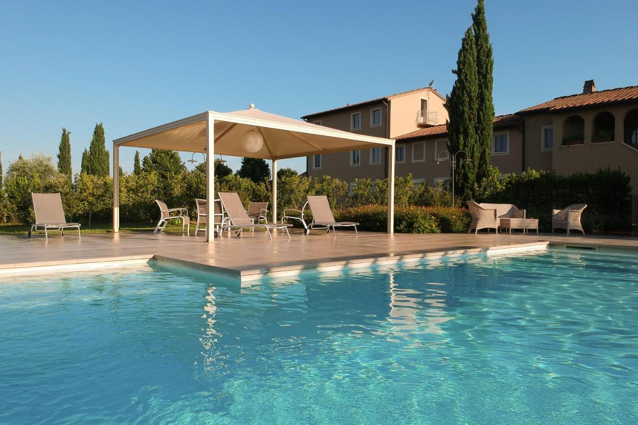 Resort Casale Le Torri Ponsacco Exterior foto